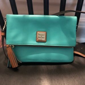 Authentic NWOT Dooney & Bourke Crossbody